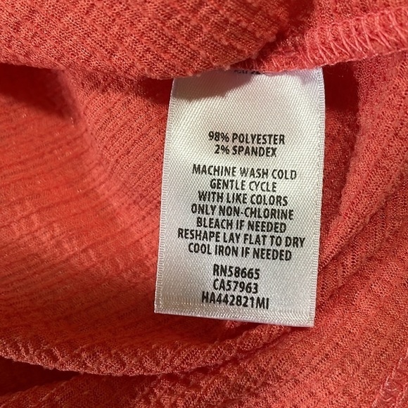 Halogen Puffed Sleeve Top NWT Size S - Picture 4 of 7